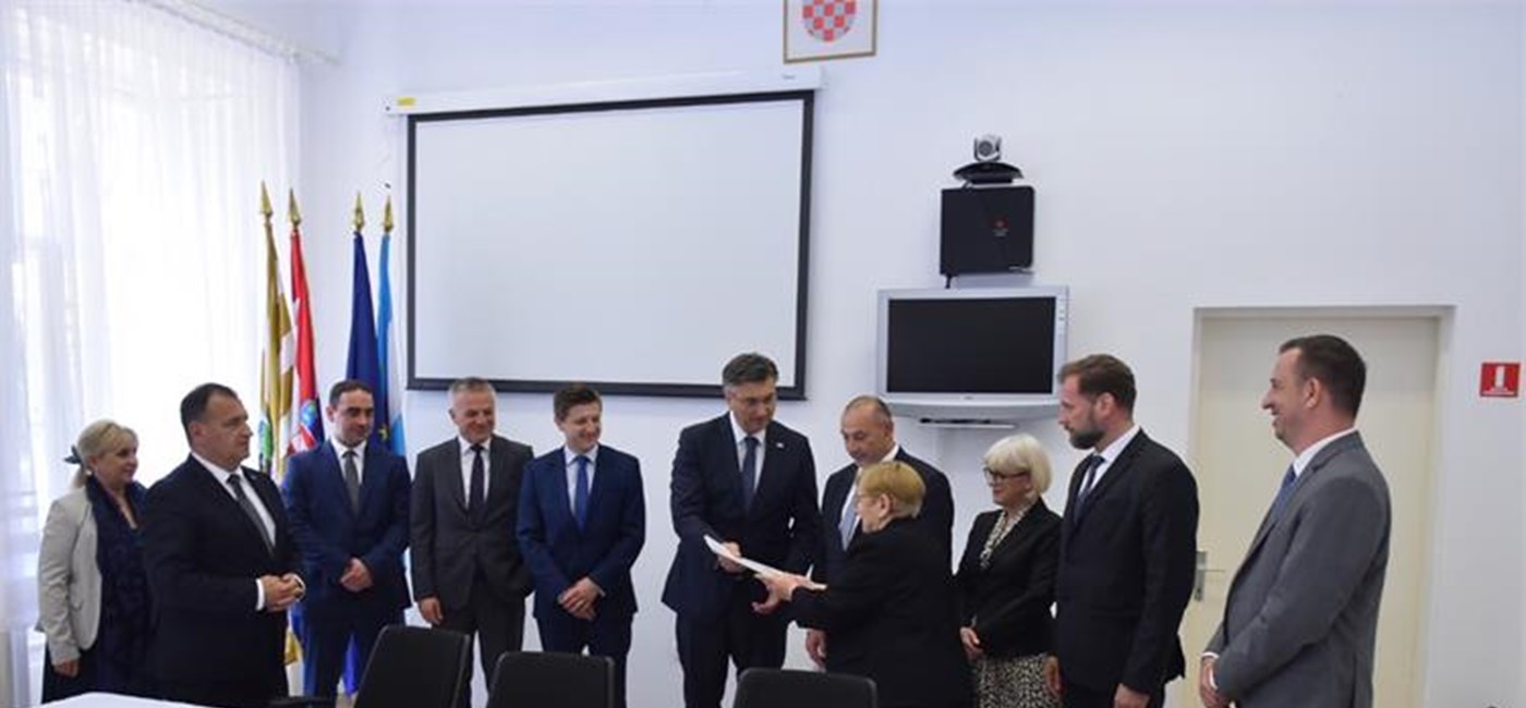 Maksimalno smo angažirani na poboljšanju uvjeta života u Vukovaru, Vlada će nastaviti s potporom i gradu i županiji 